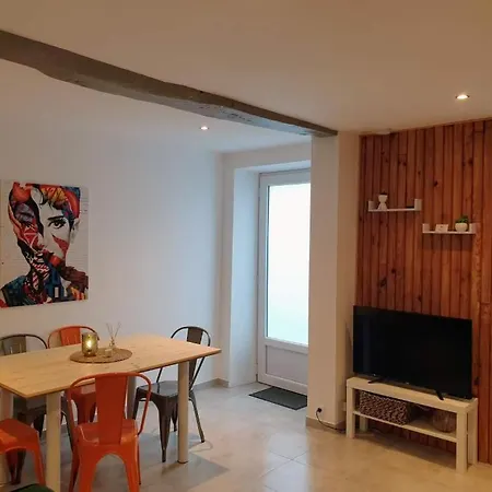 Agreable Maison De 72m2, Avec Terrasse Privee Appartement *