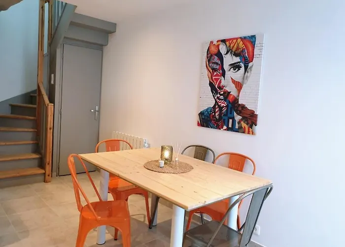 Agreable Maison De 72m2, Avec Terrasse Privee Апартаменты