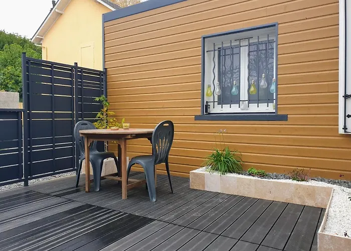 Апартаменты Agreable Maison De 72m2, Avec Terrasse Privee Boeil-Bezing